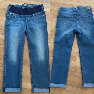 Maternity Levi’s Signature Gold 5 pockets Baby Bump Cropped Boyfriend Jeans